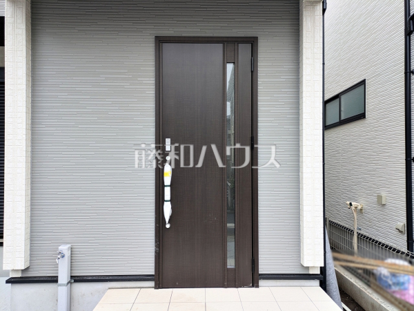 1号棟 玄関 【立川市栄町4丁目】 1号棟 玄関 【立川市栄町4丁目】