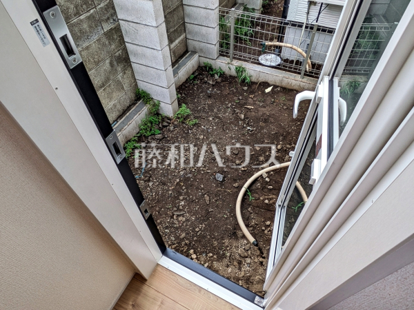 1号棟 勝手口 【立川市栄町4丁目】 1号棟 勝手口 【立川市栄町4丁目】