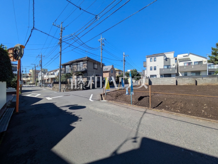 接道状況および現場風景 【日野市多摩平6丁目】/撮影日2026/10/01
