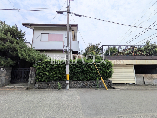 現場風景(現況:古屋あり) 【日野市多摩平6丁目】