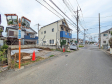 接道状況および現場風景 【武蔵村山市伊奈平6丁目】 接道状況および現場風景 【武蔵村山市伊奈平6丁目】