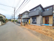 接道状況および現場風景 【武蔵村山市伊奈平6丁目】 接道状況および現場風景 【武蔵村山市伊奈平6丁目】