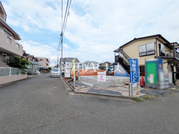 接道状況および現場風景 【調布市深大寺東町1丁目】 接道状況および現場風景 【調布市深大寺東町1丁目】