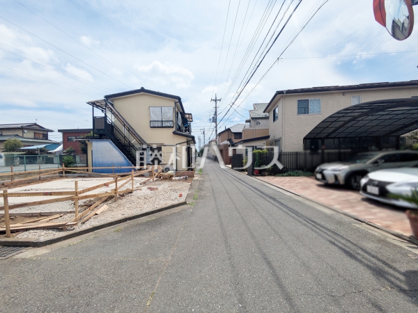 接道状況および現場風景 【調布市深大寺東町1丁目】 接道状況および現場風景 【調布市深大寺東町1丁目】