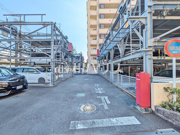 駐車場 【クィーンシティ立川リーオフレンテアネーロ】 駐車場 【クィーンシティ立川リーオフレンテアネーロ】