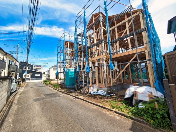 接道状況および現場風景【西東京市泉町2丁目】 接道状況および現場風景【西東京市泉町2丁目】