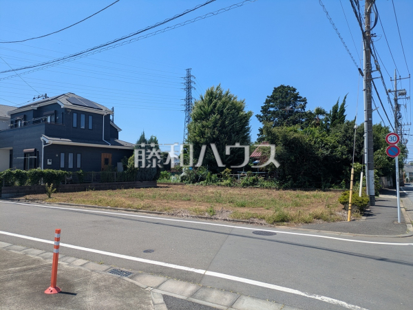 接道状況および現場風景 【東村山市廻田町1丁目】 接道状況および現場風景 【東村山市廻田町1丁目】
