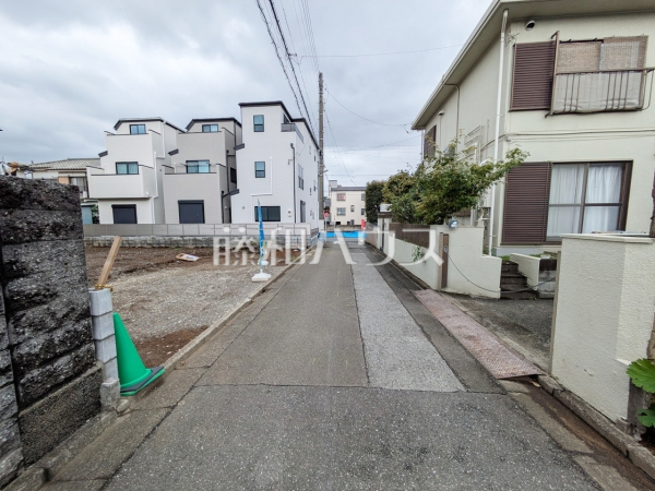 接道状況および現場風景 【中野区丸山1丁目】 接道状況および現場風景 【中野区丸山1丁目】