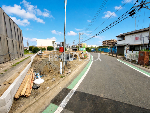 接道状況および現場風景 【稲城市押立】 接道状況および現場風景 【稲城市押立】
