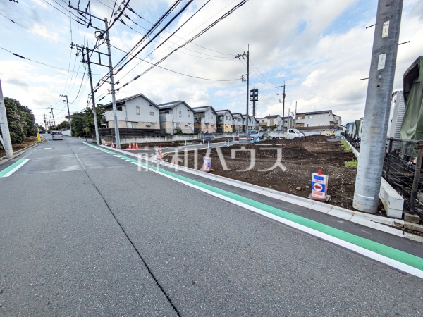 接道状況および現場風景 【東村山市久米川町2丁目】 接道状況および現場風景 【東村山市久米川町2丁目】