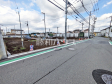 接道状況および現場風景 【東村山市久米川町2丁目】 接道状況および現場風景 【東村山市久米川町2丁目】