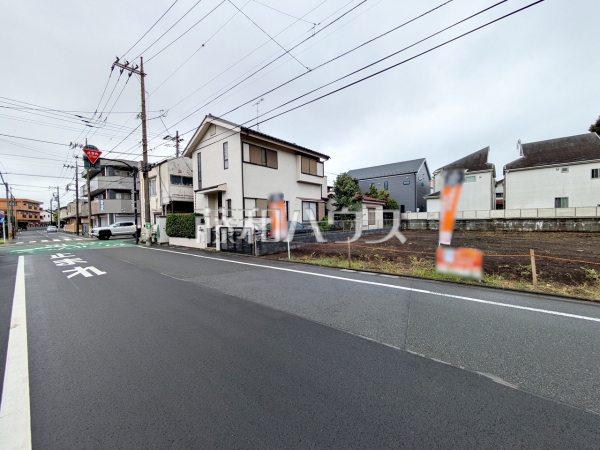 接道状況および現場風景 【日野市多摩平6丁目】 接道状況および現場風景 【日野市多摩平6丁目】