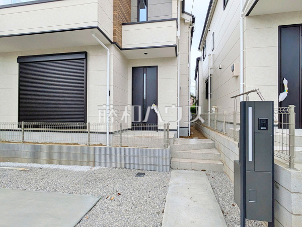 2号棟 玄関 【小金井市緑町3丁目】 2号棟 玄関 【小金井市緑町3丁目】