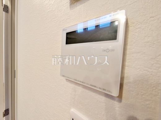 給湯器 【国分寺市富士本1丁目】 追焚き機能付きなので、生活時間の違う家族に便利です。