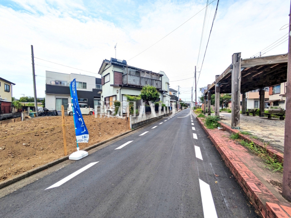 接道状況および現場風景 【志木市中宗岡5丁目】 接道状況および現場風景 【志木市中宗岡5丁目】