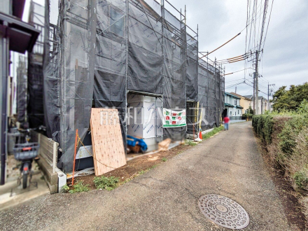 接道状況および現場風景 【西東京市中町6丁目】 平日のご案内も可能です。まずはお気軽にお問合せ下さいませ。 /撮影日2026/09/10