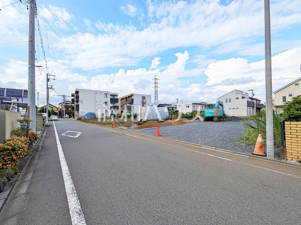 接道状況および現場風景 【日野市東平山2丁目】 接道状況および現場風景 【日野市東平山2丁目】