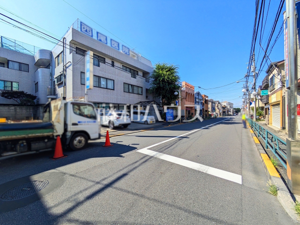 接道状況および現場風景 【板橋区常盤台3丁目】 接道状況および現場風景 【板橋区常盤台3丁目】