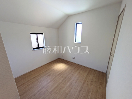 B号棟 居室 【三鷹市新川4丁目】/撮影日2026/08/28