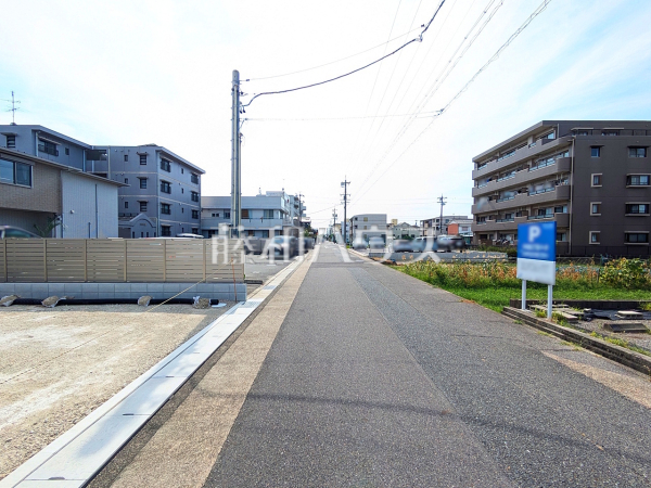 接道状況および現場風景 【名古屋市北区中味鋺3丁目】 接道状況および現場風景 【名古屋市北区中味鋺3丁目】
