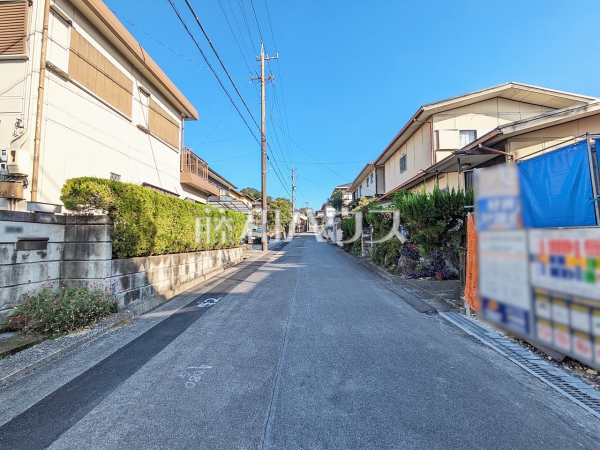 接道状況および現場風景 【春日井市神屋町】 接道状況および現場風景 【春日井市神屋町】