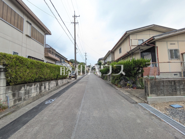 接道状況および現場風景 【春日井市神屋町】 接道状況および現場風景 【春日井市神屋町】
