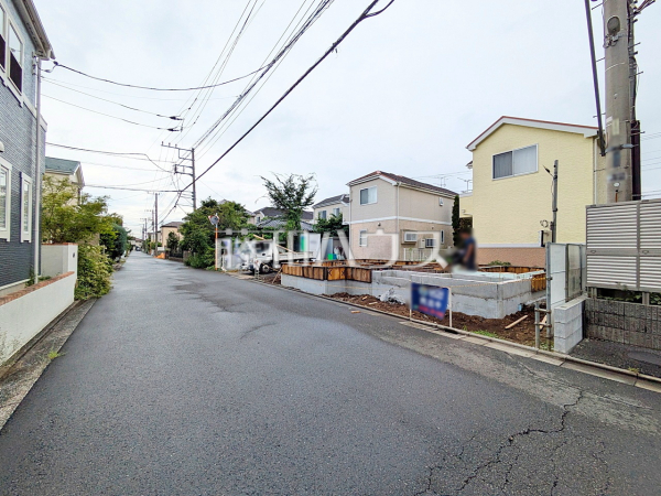 接道状況および現場風景 【三鷹市井口4丁目】 接道状況および現場風景 【三鷹市井口4丁目】