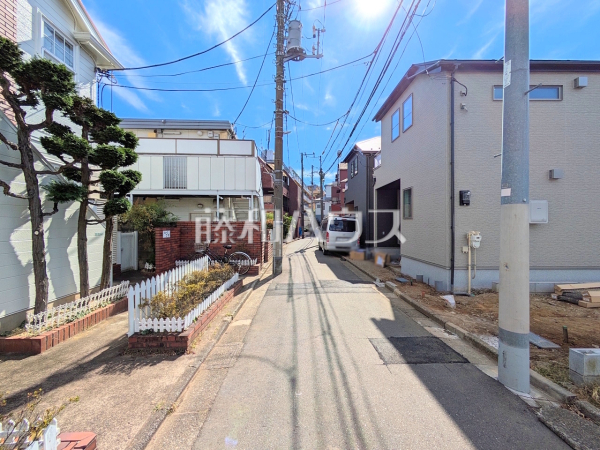 接道状況および現場風景 【練馬区桜台1丁目】 接道状況および現場風景 【練馬区桜台1丁目】