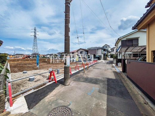接道状況および現場風景 【東村山市恩多町5丁目】
