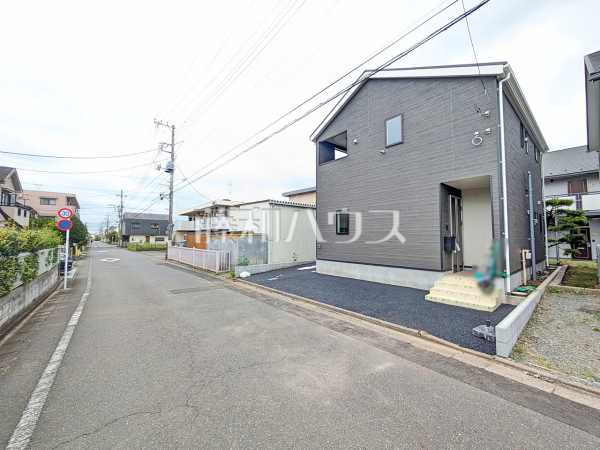 接道状況および現場風景 【昭島市宮沢町2丁目】 接道状況および現場風景 【昭島市宮沢町2丁目】