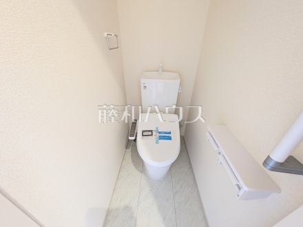 トイレ 【府中市若松町3丁目】/撮影日2026/10/01