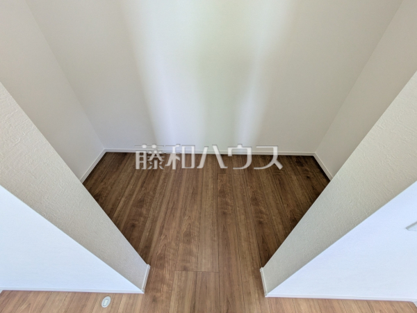 7号棟 ウォークインクローゼット 【小平市小川西町5丁目】 7号棟 ウォークインクローゼット 【小平市小川西町5丁目】