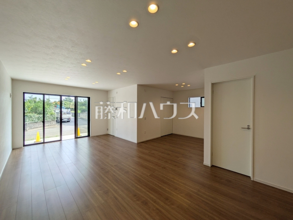 7号棟 リビング 【小平市小川西町5丁目】 7号棟 リビング 【小平市小川西町5丁目】