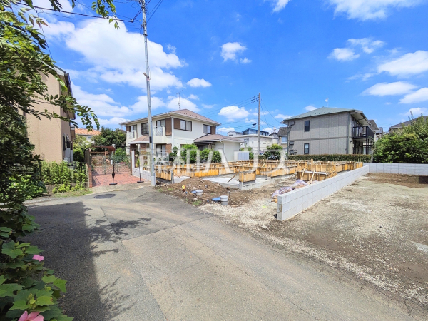 接道状況および現場風景 【小金井市本町2丁目】 接道状況および現場風景 【小金井市本町2丁目】