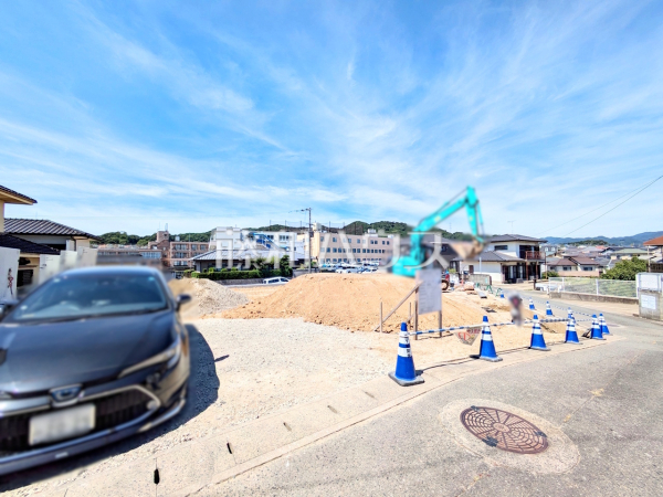 接道状況および現場風景 【福岡市東区青葉6丁目】 接道状況および現場風景 【福岡市東区青葉6丁目】