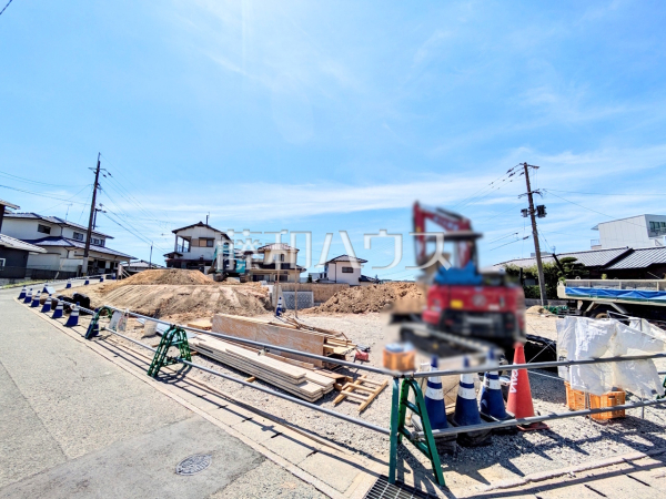 接道状況および現場風景 【福岡市東区青葉6丁目】 接道状況および現場風景 【福岡市東区青葉6丁目】