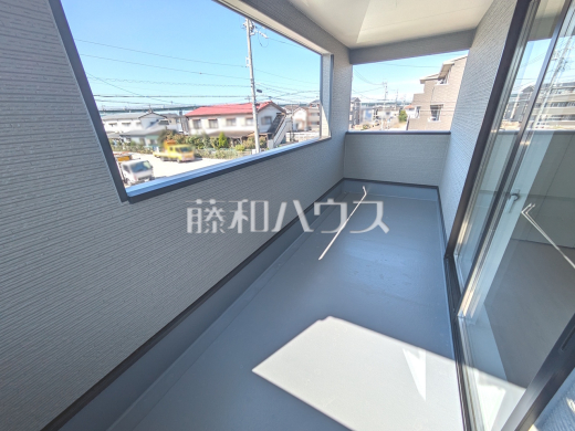 バルコニー 【西春日井郡豊山町大字豊場字新栄】
