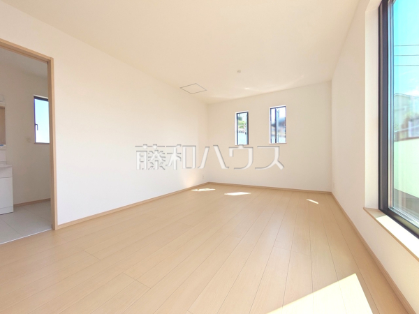 B号棟 リビング 【多摩市連光寺6丁目】 B号棟 リビング 【多摩市連光寺6丁目】