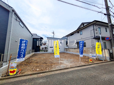 ≪現地外観≫JR南武線「谷保」駅 徒歩10分!この恵まれたロケーションによる幸福感は、毎朝の通勤時にしっかりと感じられるのではないでしょうか。【府中市西原町4丁目】/撮影日2026/08/21