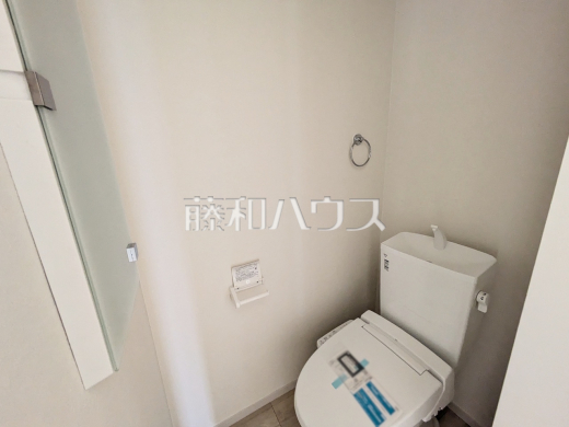 トイレ 【府中市西原町4丁目】