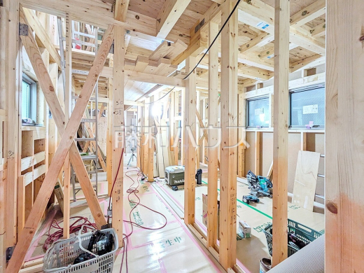 建築中内観 【中野区白鷺3丁目】