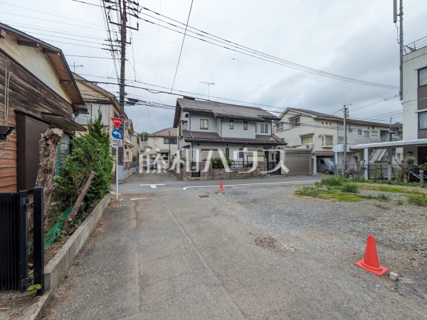 接道状況および現場風景 【小平市学園西町3丁目】 接道状況および現場風景 【小平市学園西町3丁目】