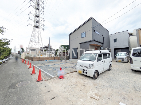接道状況および現場風景 【福岡市城南区長尾4丁目】 接道状況および現場風景 【福岡市城南区長尾4丁目】