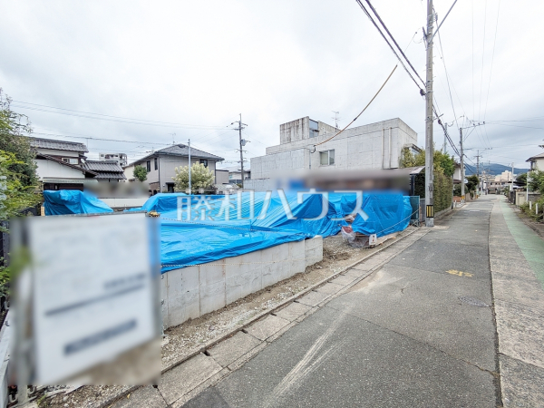 接道状況および現場風景 【福岡市早良区飯倉4丁目】 接道状況および現場風景 【福岡市早良区飯倉4丁目】
