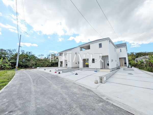 接道状況および現場風景 【南城市玉城字愛地】 接道状況および現場風景 【南城市玉城字愛地】