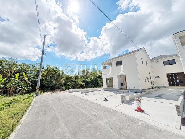 接道状況および現場風景 【南城市玉城字愛地】 接道状況および現場風景 【南城市玉城字愛地】