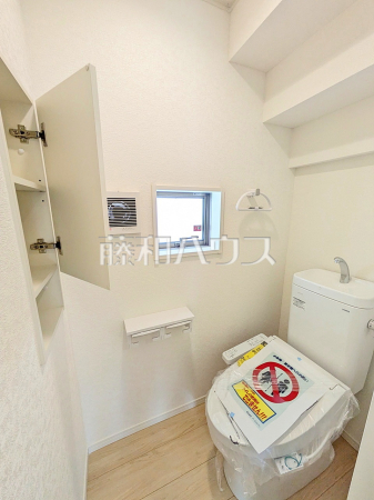 2号棟 トイレ 【南城市玉城字愛地】 2号棟 トイレ 【南城市玉城字愛地】