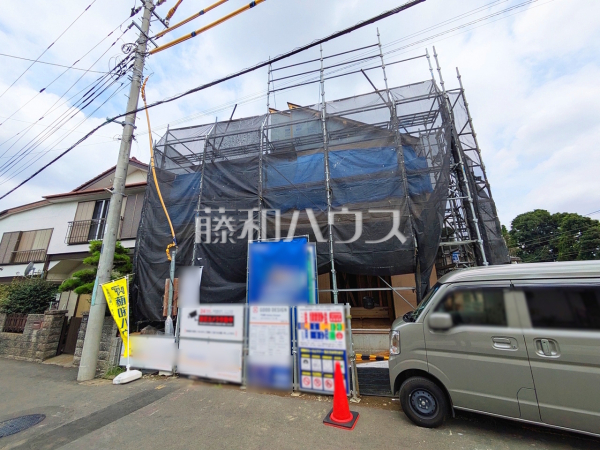 ≪現地外観≫まだまだ建築中ですが、ぜひ現地をご覧になりませんか?基礎・上棟の状態は建築中にしかご覧になれません! 【府中市四谷4丁目】 ≪現地外観≫まだまだ建築中ですが、ぜひ現地をご覧になりませんか?基礎・上棟の状態は建築中にしかご覧になれません! 【府中市四谷4丁目】