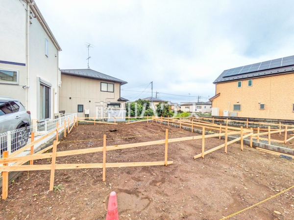 3号棟 現地写真 【昭島市緑町2丁目】 建物のプレゼンをさせていただきますので、実際の完成イメージを思い描いていただくことができます。お気軽にお問合せ下さい。 3号棟 現地写真 【昭島市緑町2丁目】 建物のプレゼンをさせていただきますので、実際の完成イメージを思い描いていただくことができます。お気軽にお問合せ下さい。