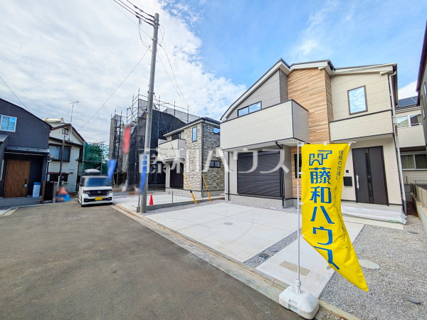 接道状況および現場風景 【多摩市落川】 接道状況および現場風景 【多摩市落川】